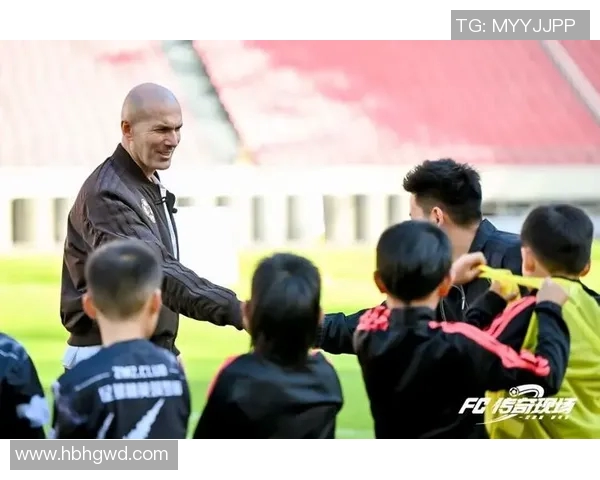 足球场上的硬碰硬：那些因摔倒摔掉牙齿的传奇球星